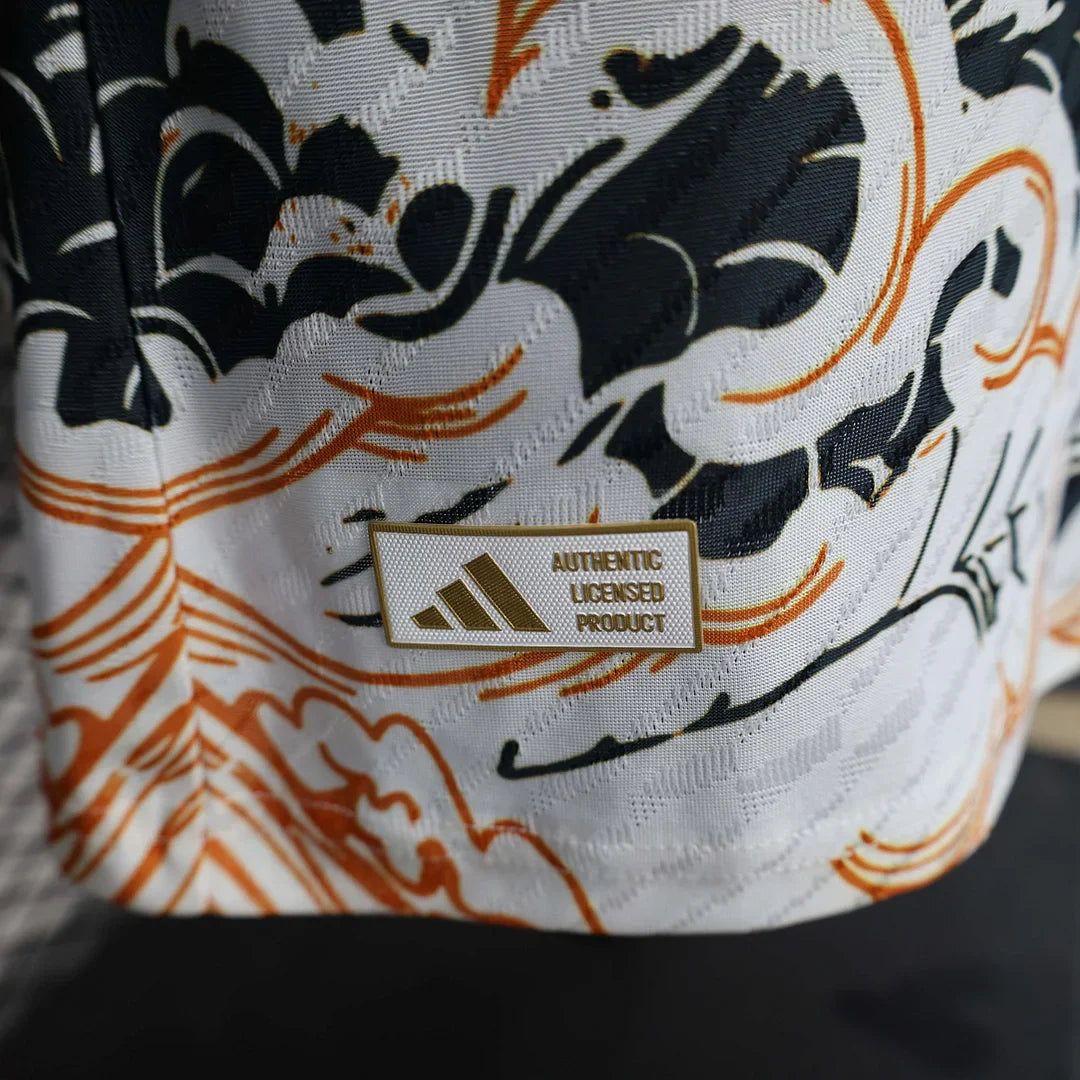 Real Madrid "Dragon Claw" Limited Jersey