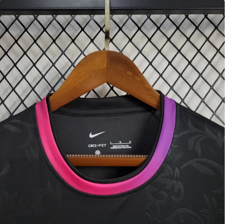 PSG Paris Saint-Germain "Paris Noir" Limited Jersey